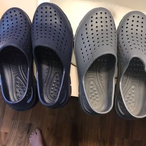Men’s plastic full shoe crocs